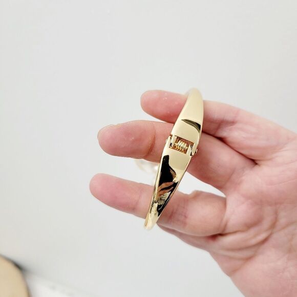Brand New Top Fashion Gold Tone Pearls Bangle Bracelet - Picture 9 of 10